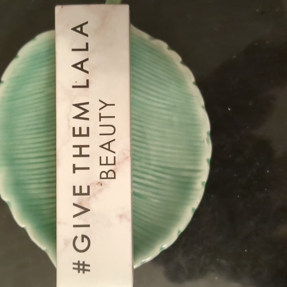 Liquid Highlighter - Picture 1 of 4